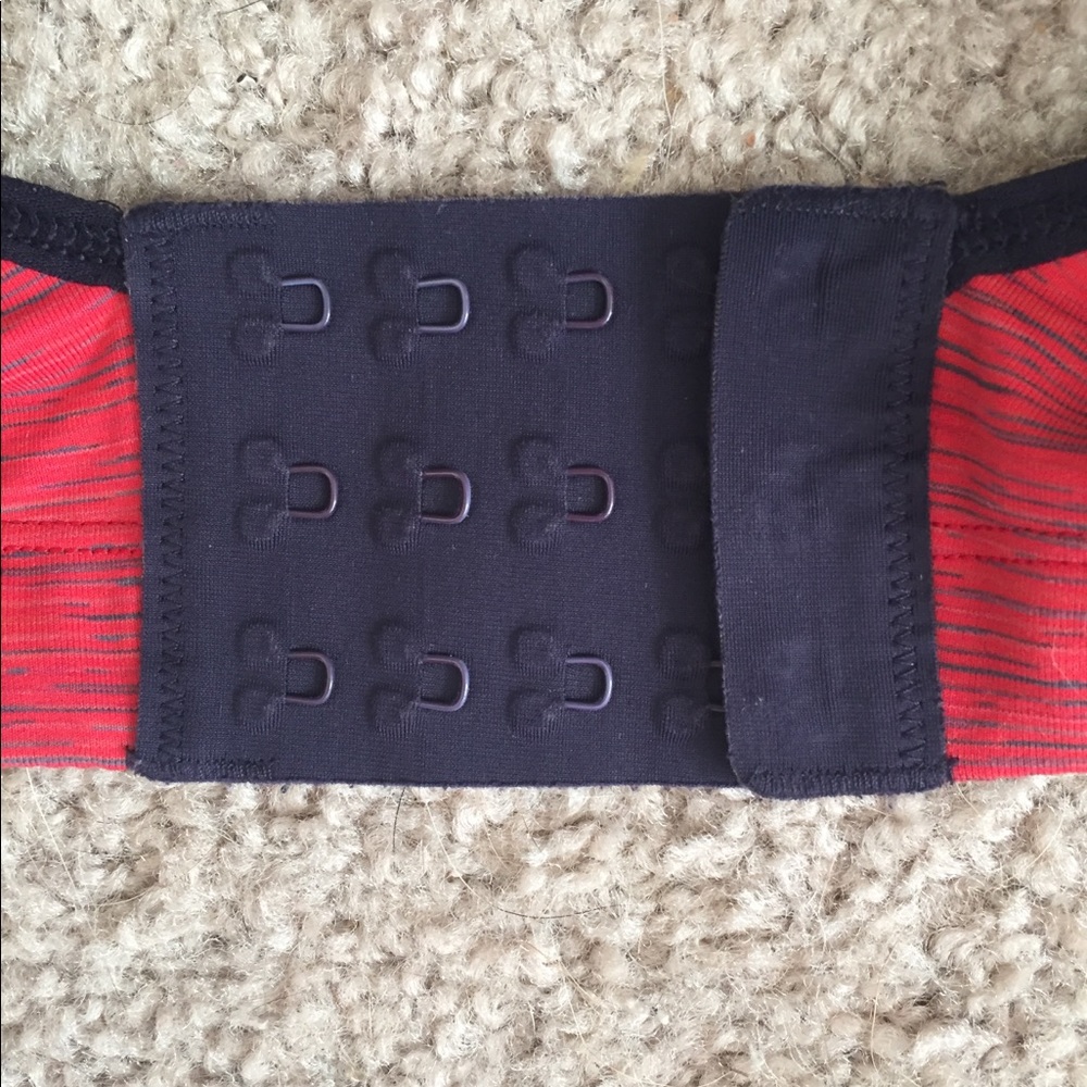 Gently Worn Lululemon Black and Red Bra, 32 C - Picture 3 of 4